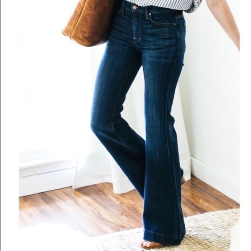 Wild Pearl Flare Jeans